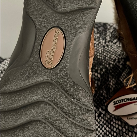 NWT EARTH ORIGINS Suede Crowley Brown Lace-Up/Zip Ankle Boots - Picture 7 of 8